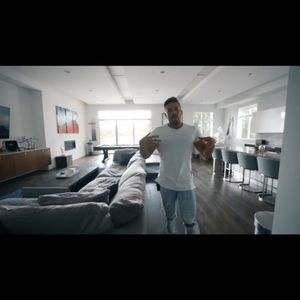 Meet your Posher, Christian